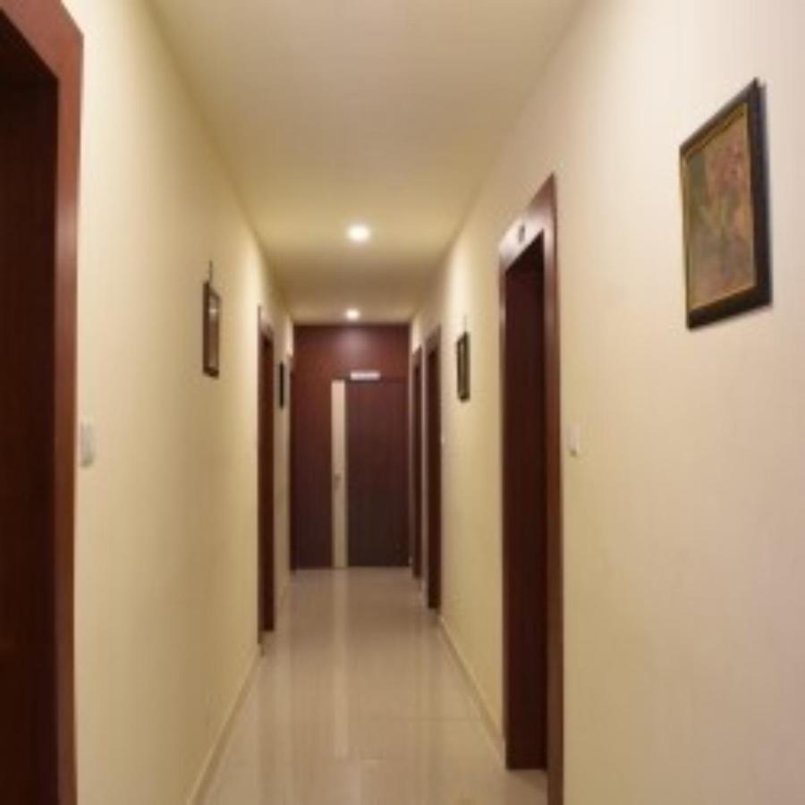 Goroomgo Hotel Planet Bhubaneswar Exterior photo